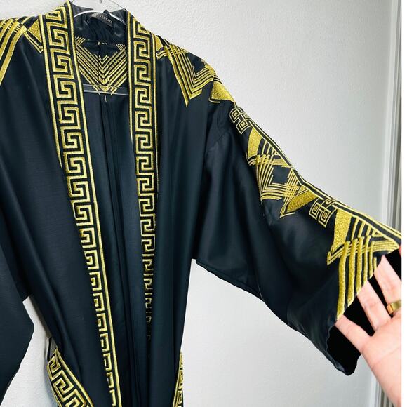 Versace Belted Gold Embroidered Black Wool Blend Kimono Jacket M - Picture 6 of 14